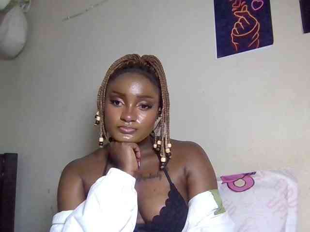 SweetKimmie webcam