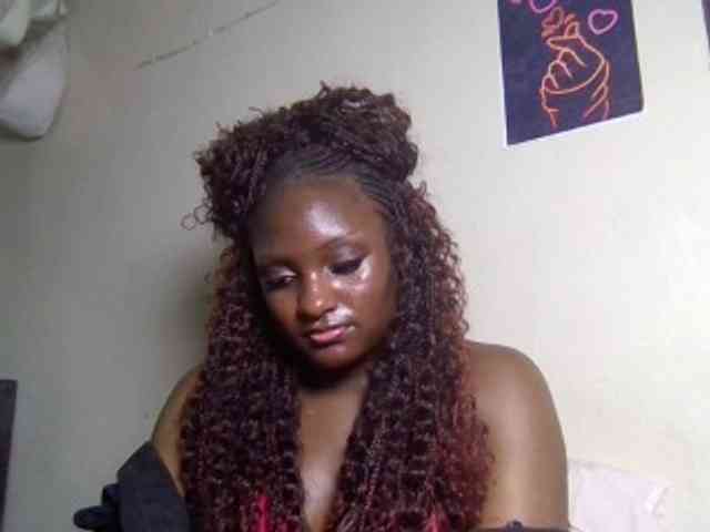 SweetKimmie webcam