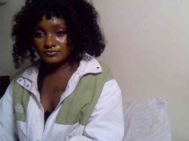 SweetKimmie webcam