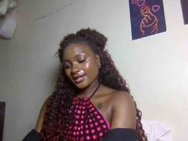 SweetKimmie webcam