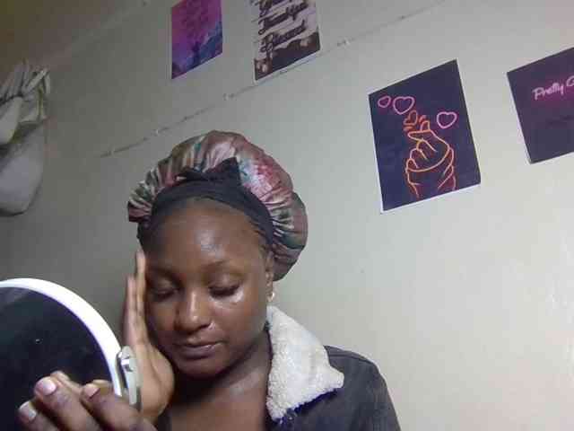 SweetKimmie webcam