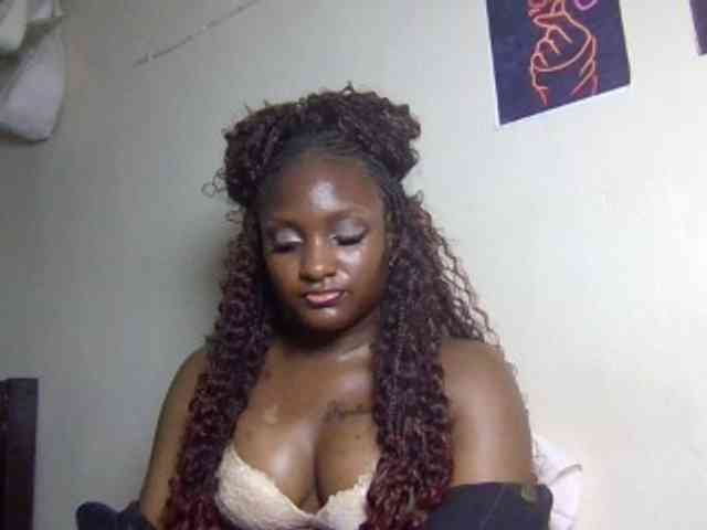 SweetKimmie webcam