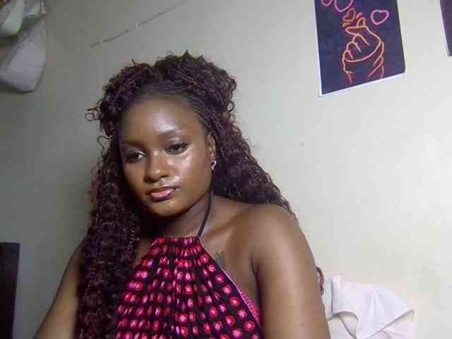 SweetKimmie webcam