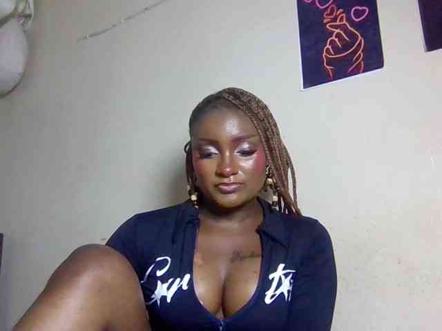SweetKimmie webcam