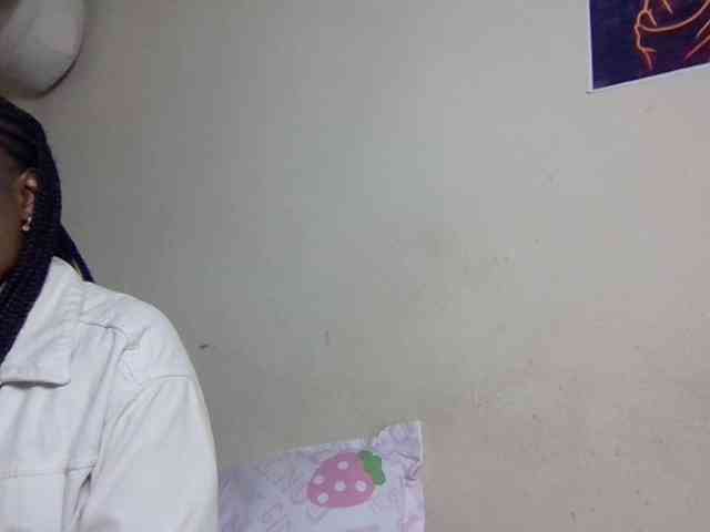 SweetKimmie webcam