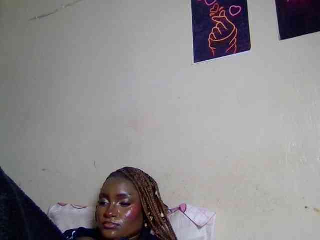 SweetKimmie webcam