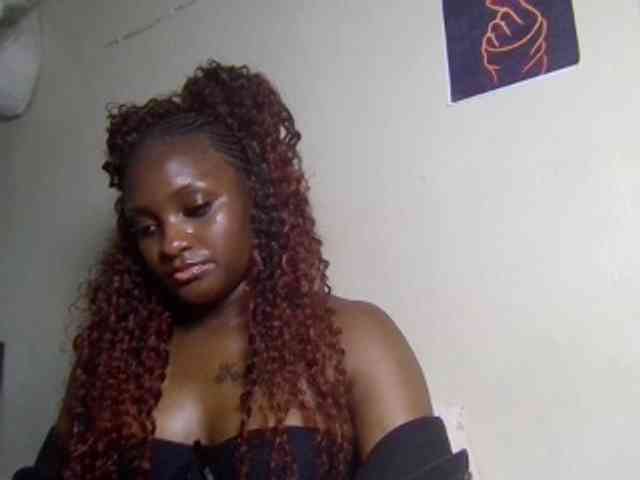 SweetKimmie webcam