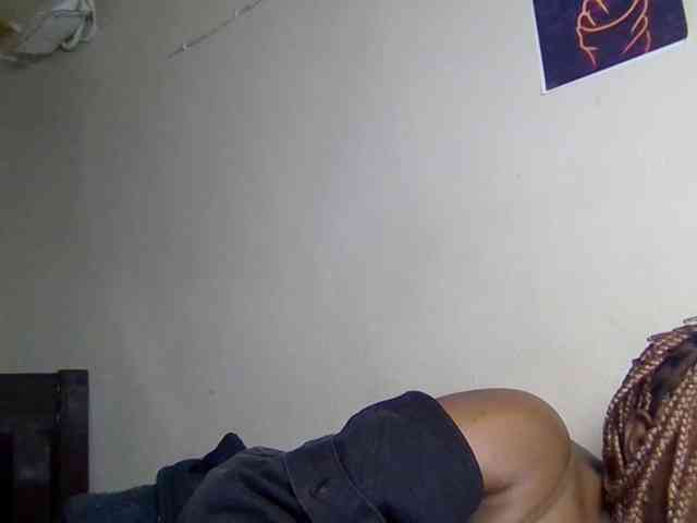 SweetKimmie webcam