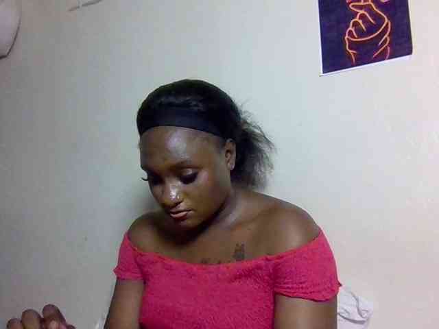 SweetKimmie webcam