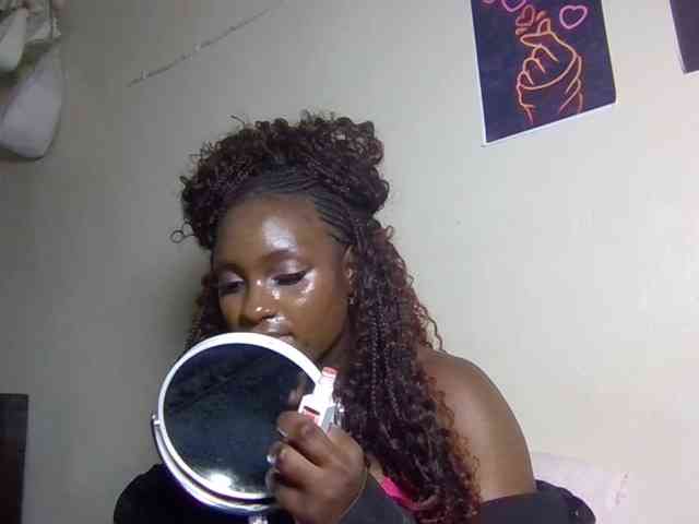 SweetKimmie webcam