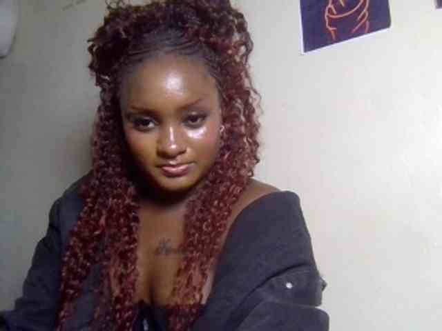 SweetKimmie webcam