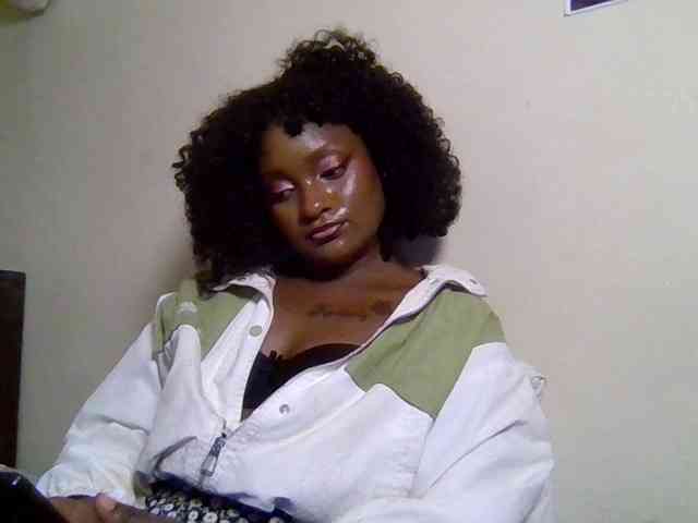 SweetKimmie webcam
