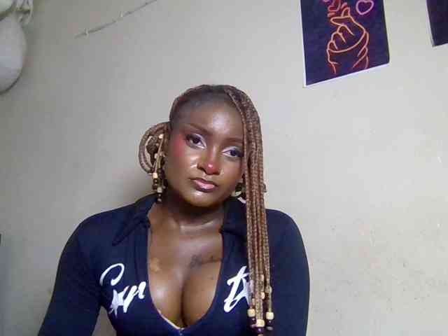 SweetKimmie webcam