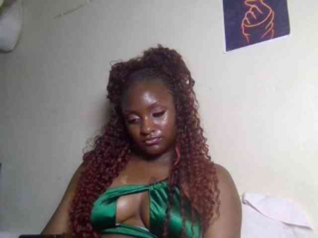 SweetKimmie webcam