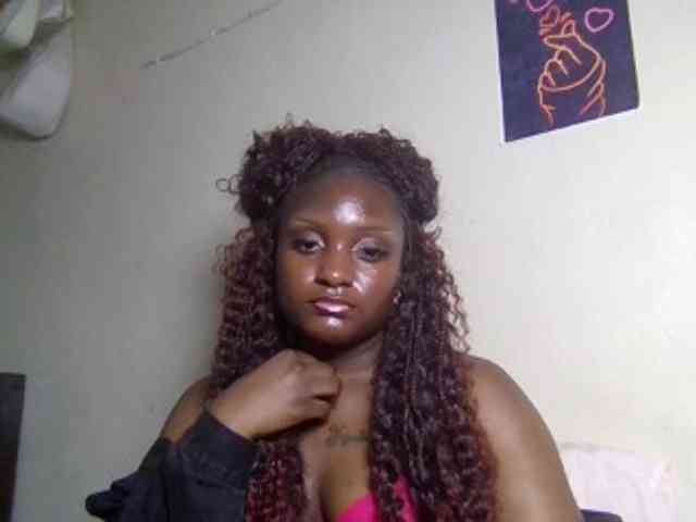 SweetKimmie webcam