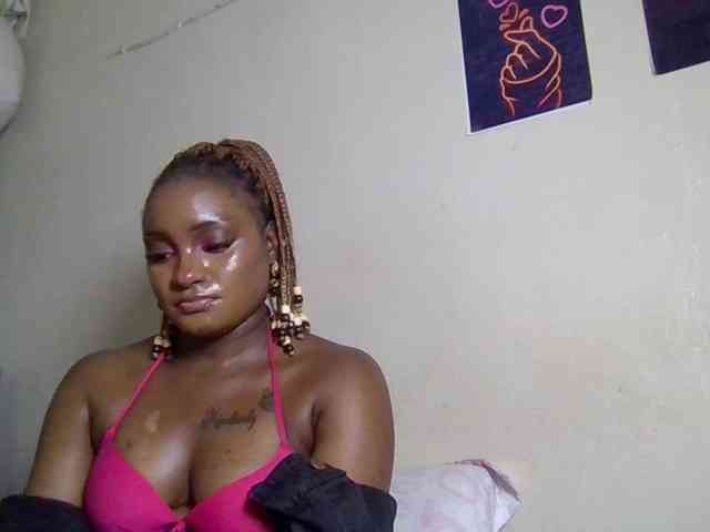 SweetKimmie webcam