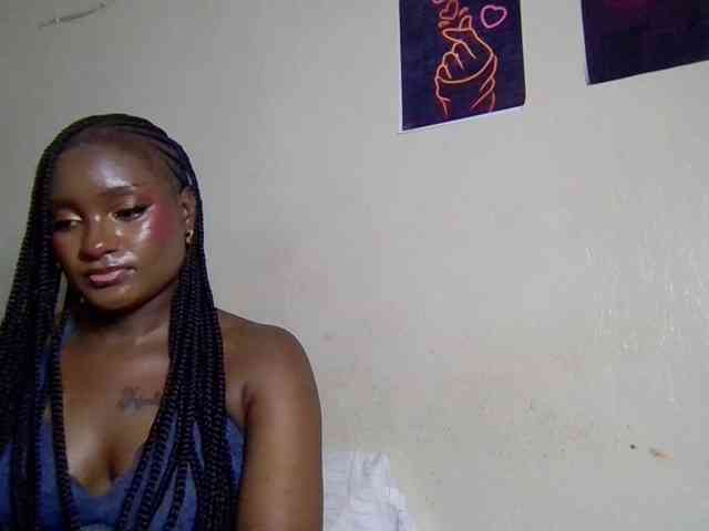 SweetKimmie webcam