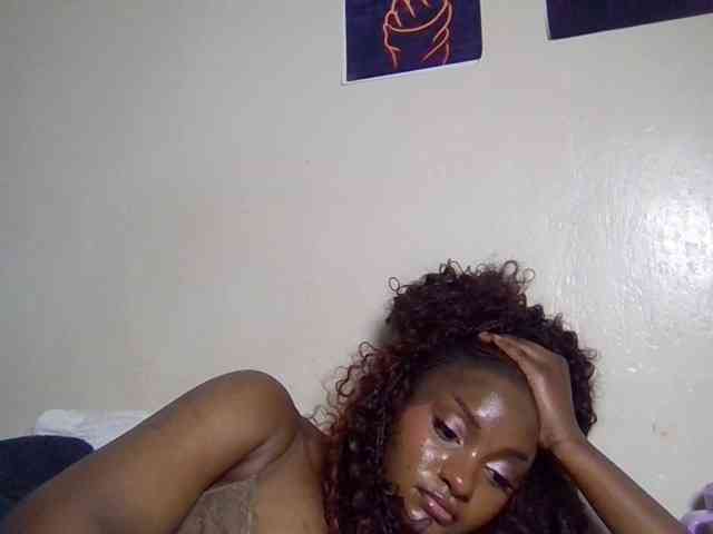 SweetKimmie webcam