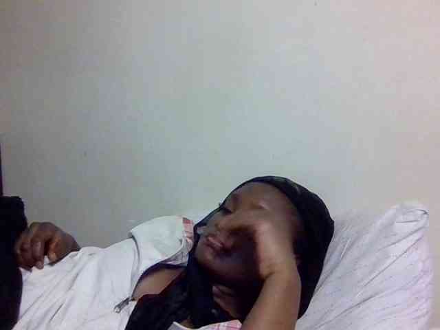 SweetKimmie webcam