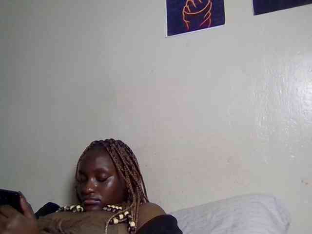 SweetKimmie webcam