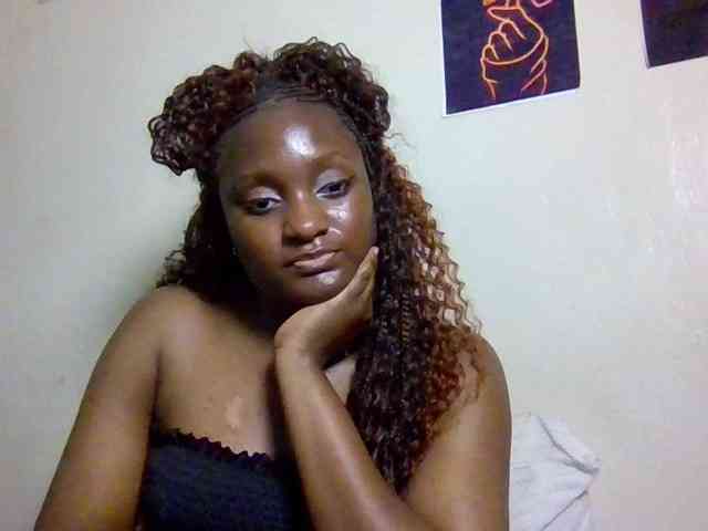 SweetKimmie webcam