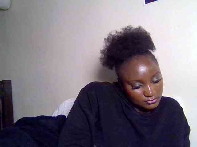 SweetKimmie webcam