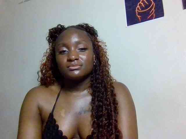 SweetKimmie webcam
