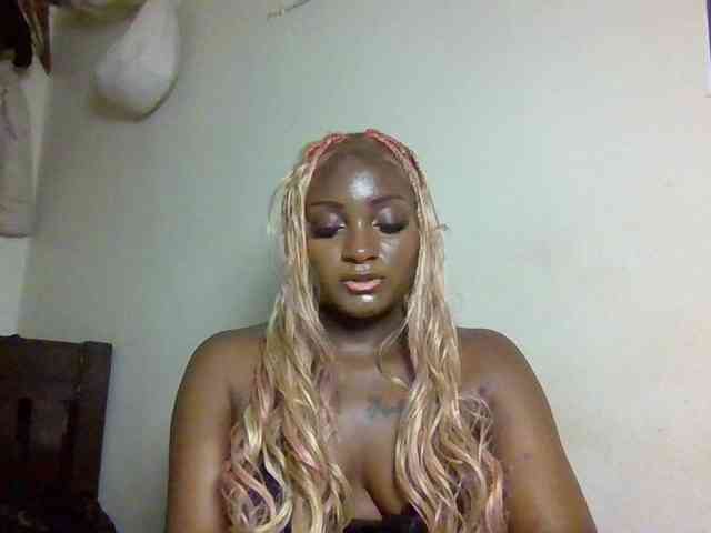SweetKimmie webcam