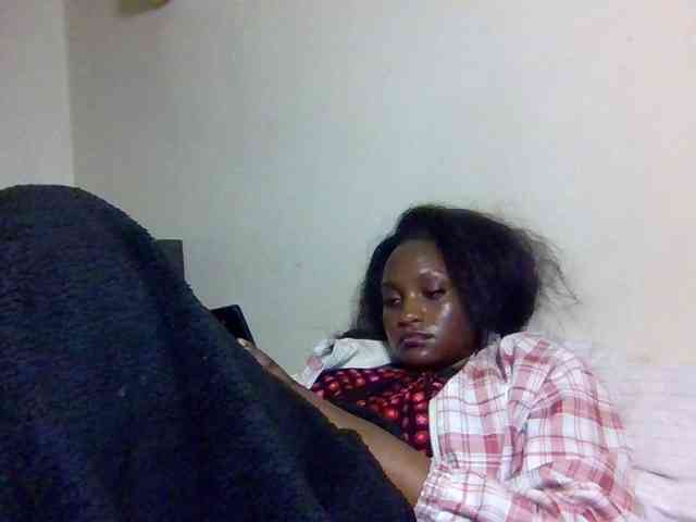 SweetKimmie webcam
