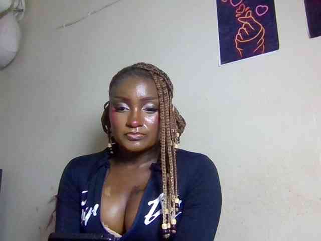 SweetKimmie webcam