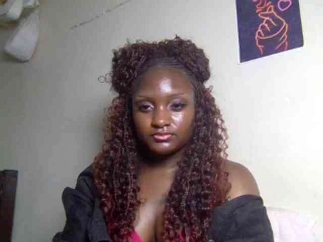 SweetKimmie webcam