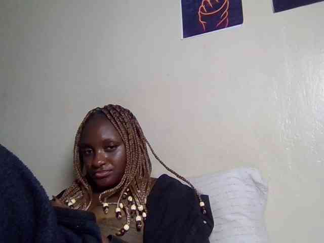 SweetKimmie webcam