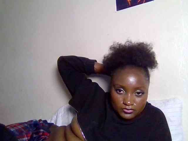 SweetKimmie webcam