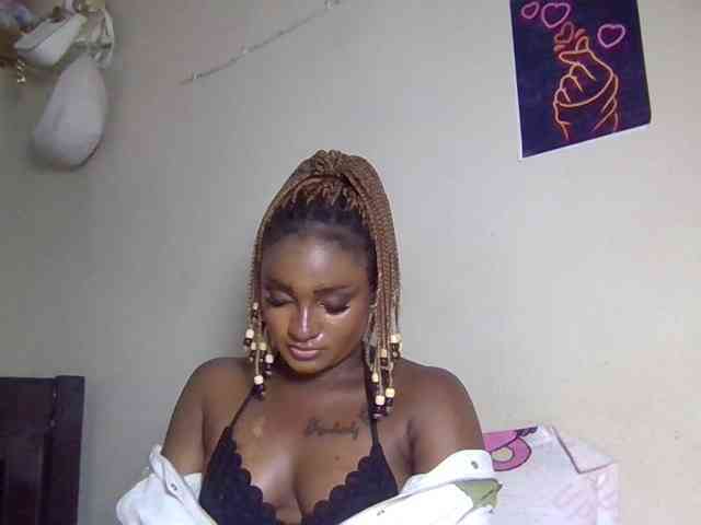 SweetKimmie webcam