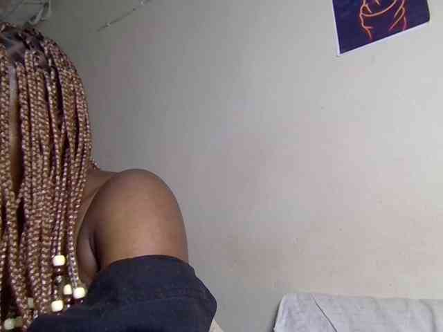 SweetKimmie webcam