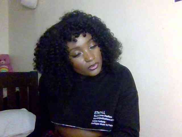 SweetKimmie webcam