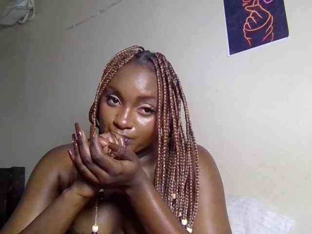 SweetKimmie webcam