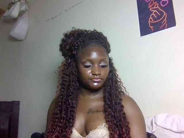SweetKimmie webcam