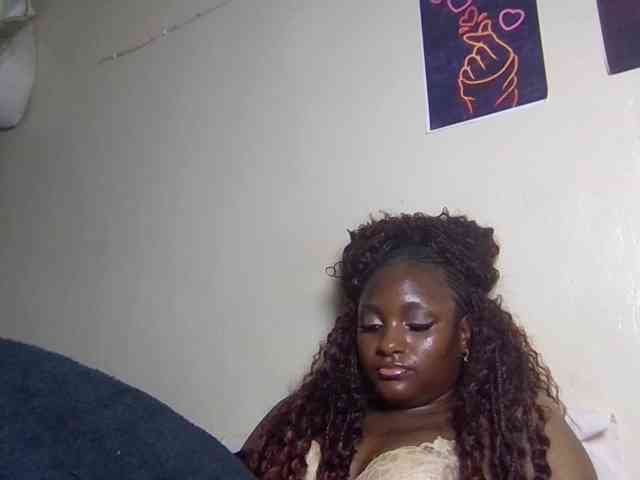 SweetKimmie webcam
