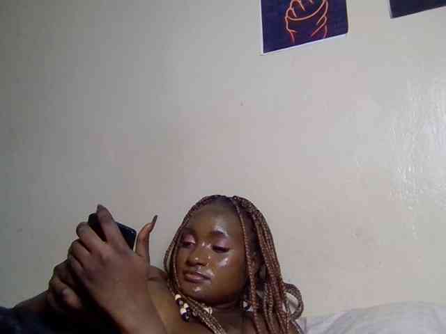 SweetKimmie webcam
