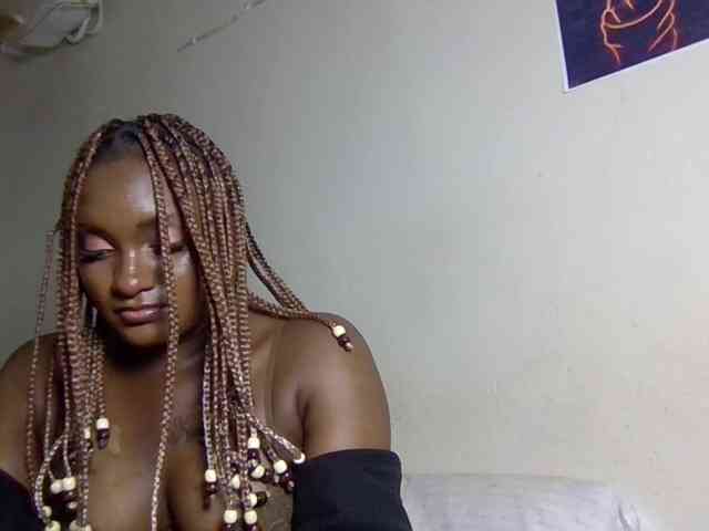 SweetKimmie webcam