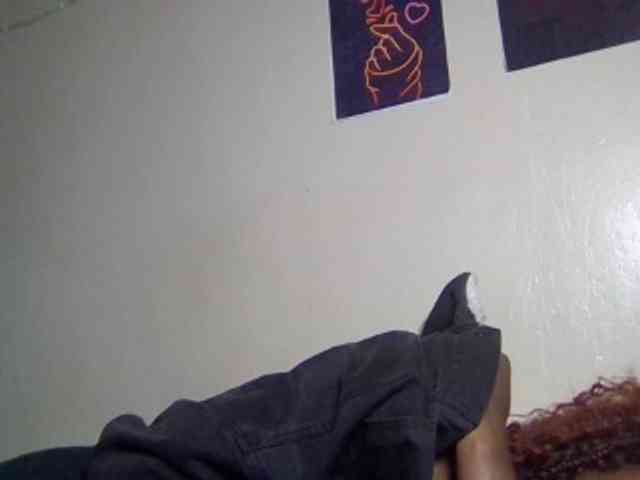 SweetKimmie webcam