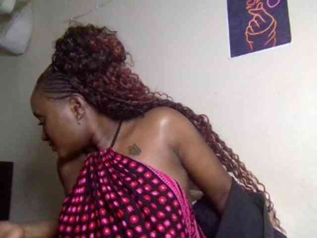 SweetKimmie webcam