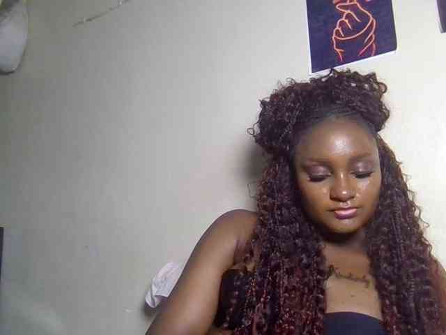 SweetKimmie webcam