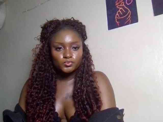 SweetKimmie webcam