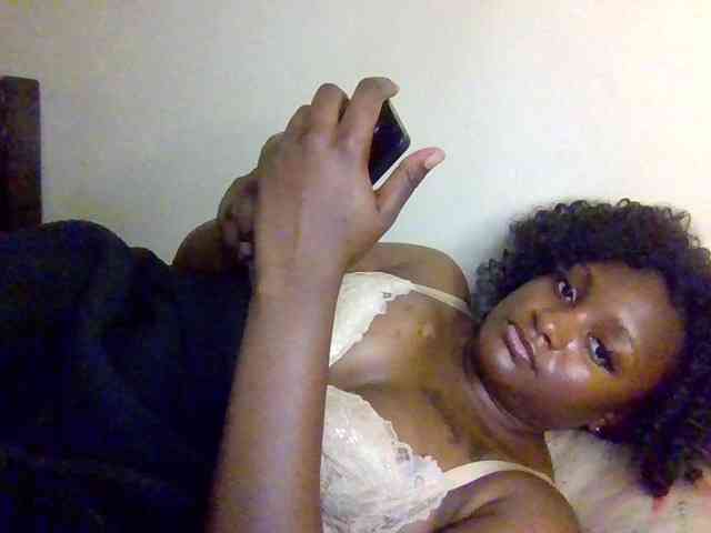 SweetKimmie webcam