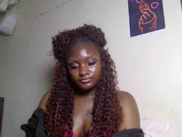 SweetKimmie webcam