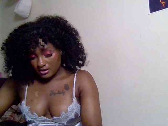 SweetKimmie webcam