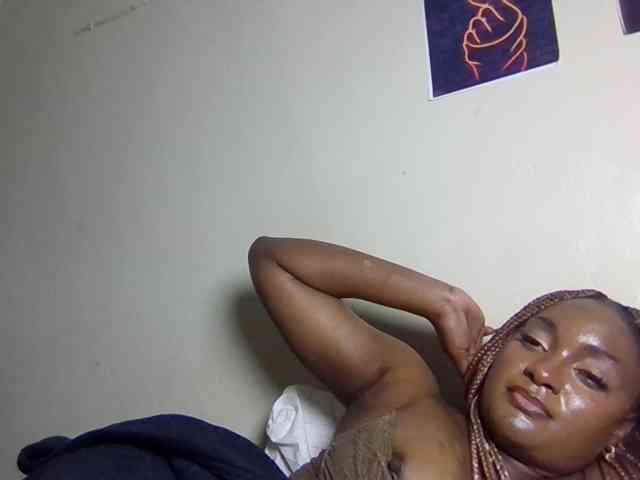 SweetKimmie webcam