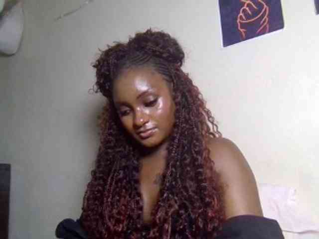 Kimzey Live Webcam on BongaCams